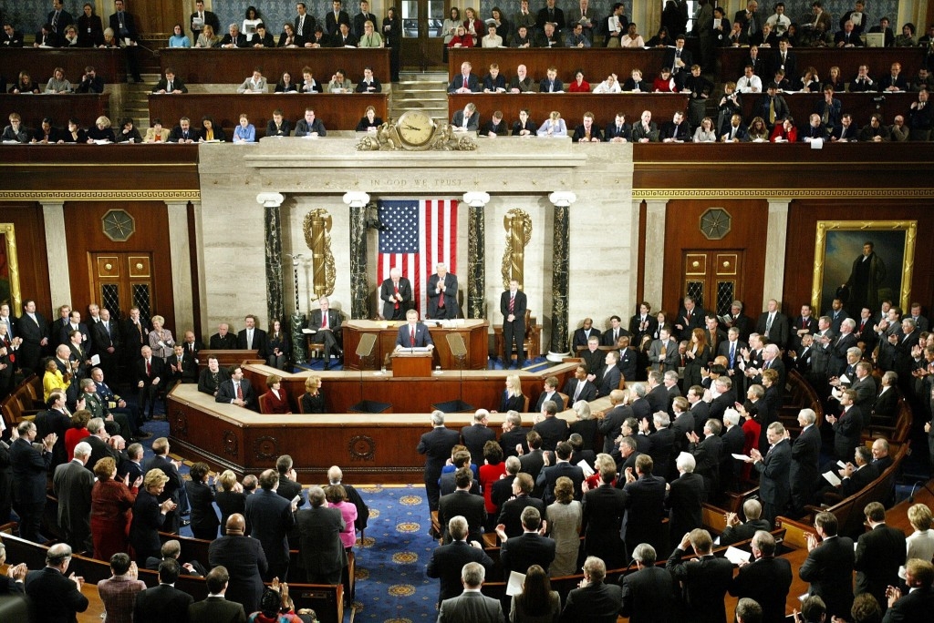El Senado de Estados Unidos aprobó por amplia mayoría una ley que prohíbe todo tipo de discriminación en el trabajo por la orientación sexual. Foto:evc-wp01.s3.amazonaws.com